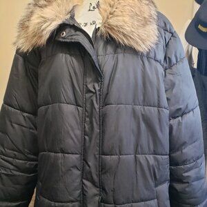 Ann Taylor, Black / Faux Fur (detachable) color, XXL
